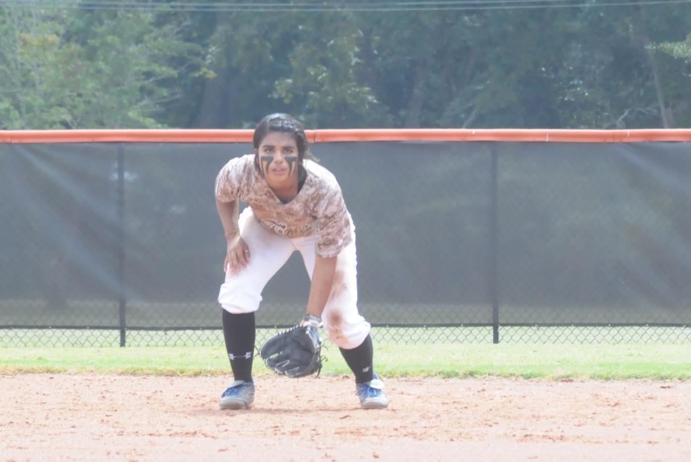 Softball Drops Two to Wallace-Dothan
