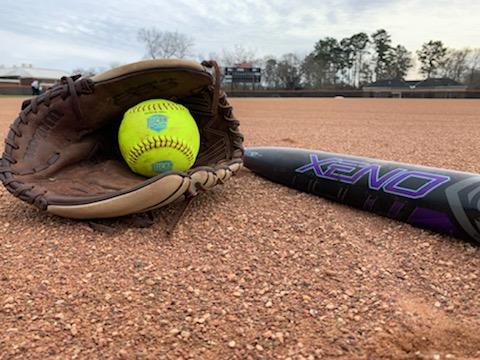 Softball Collects Two Wins at LBW