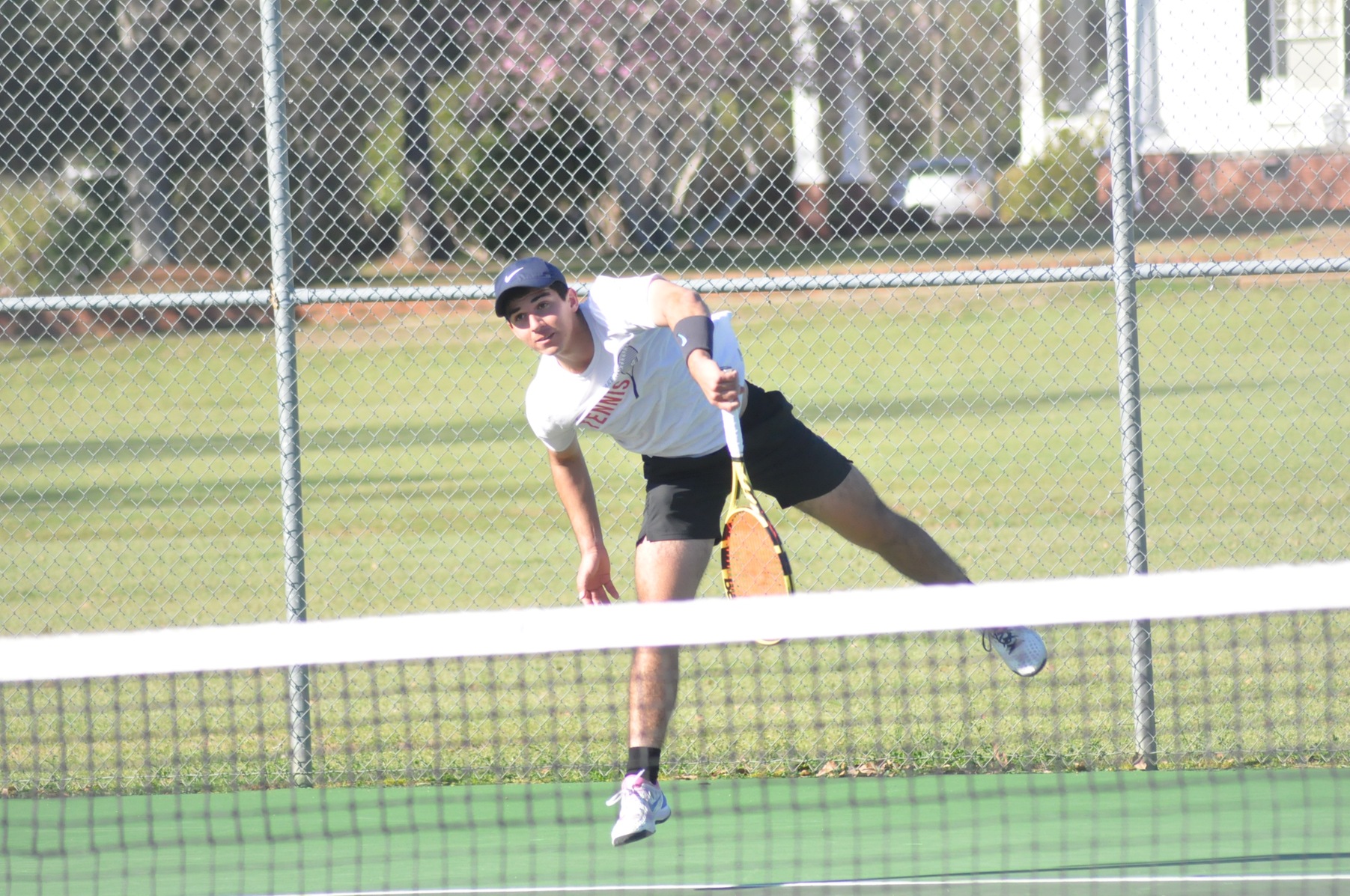 Tigers Drop First Match of Young Season in Men’s Tennis
