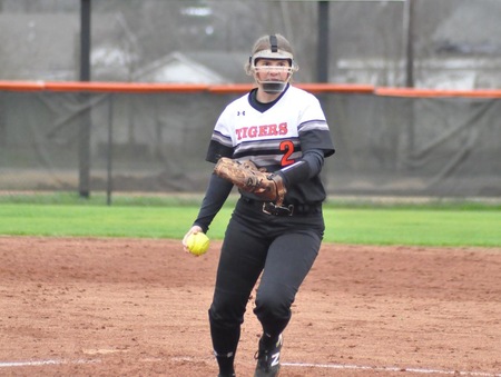 Ward Pitches Well; Lady Tigers Split DH with East Central